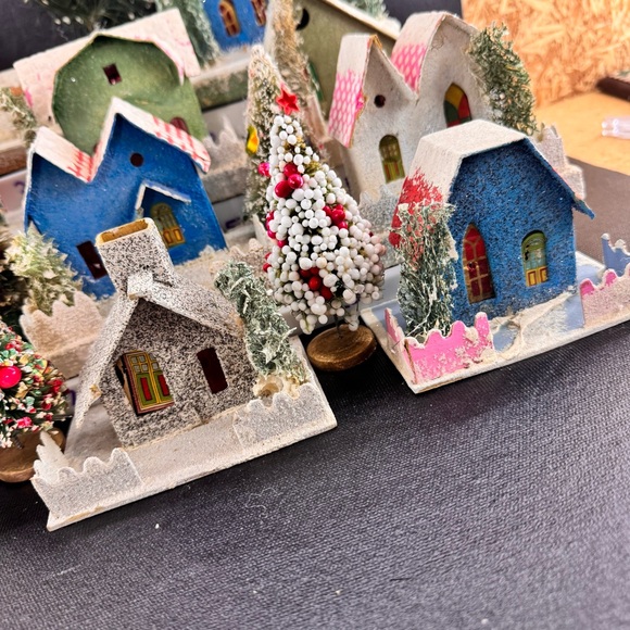 Set Of 11 Vintage Putz Houses Churches Beaded Bottle Brush Trees Japan - Picture 2 of 16